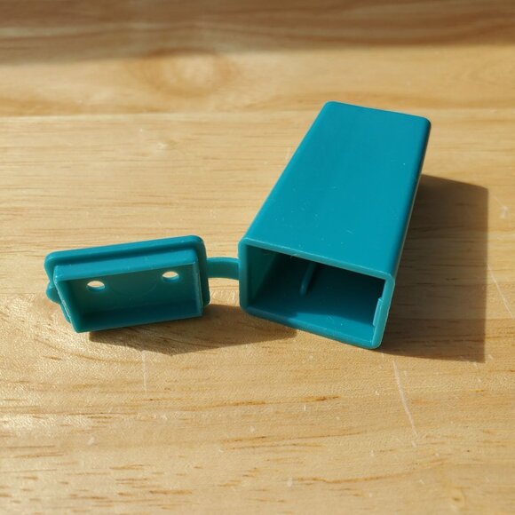 VTG Tupperware Game Gifts Door Hook Hanger, Soap Dish, Toothbrush Holder 1991 - Picture 3 of 13